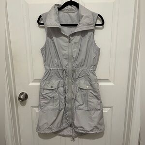 ATHLETA Women’s Vest City Slicker Full Zip Water Resistant Size 12/16 Gray